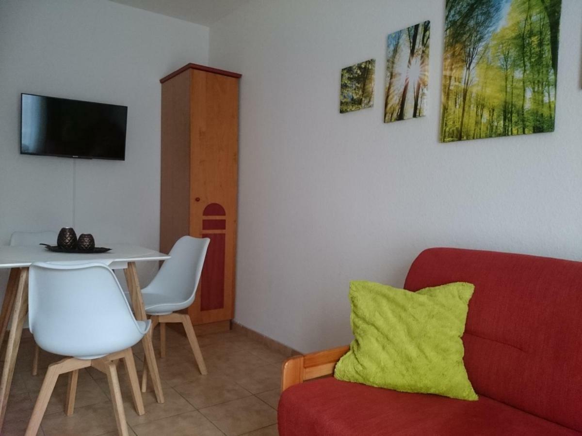 Mone Apartment *